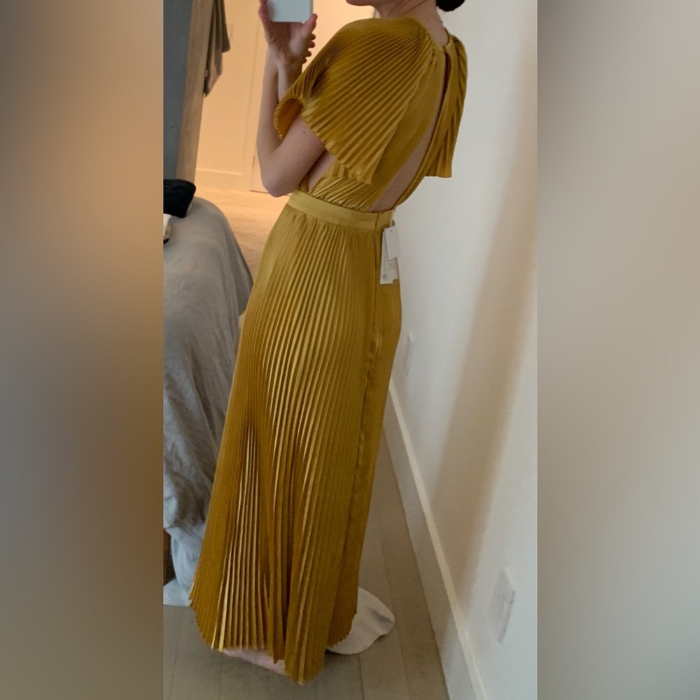 L’Idee Gold Pleated Dress New with Tags - Picture 2 of 6
